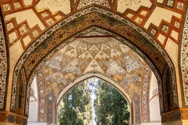 A kép forrása: Unplash, Behnam Mohsenzadeh